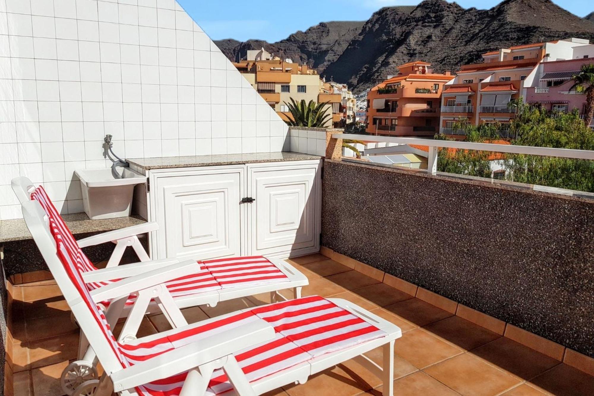 Bright Apartment In Puerto De Santiago 65 M² Terrace Exterior foto
